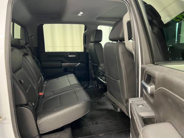 2020 Chevrolet Silverado 3500HD LTZ - Photo 10