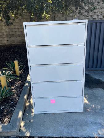 Herman Miller 5 high lat file 1