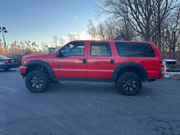 2003 FORD EXCURSION - $17,000 (STATEN ISLAND)63470617421185121