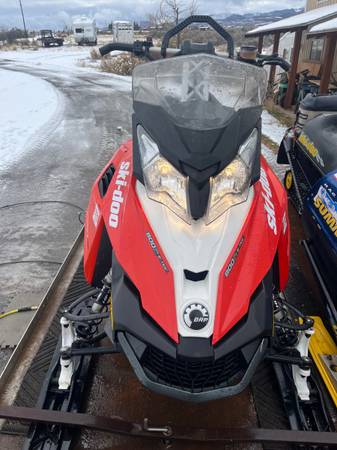 2016 800 Ski Doo Summit 1