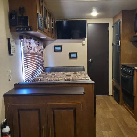 $900 / 1br - Remolque de RV en alquiler en granja (Ramona)63878361212803123