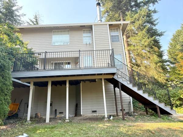 $3,100 / 2br - 2300ft2 - WONDERFUL AND BRIGHT REDMOND TOWNHOME (Redmond Kirkland)63870758083969120
