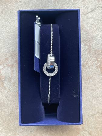 Swarovski Bracelet 1