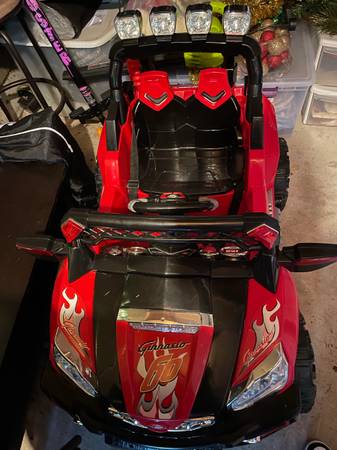 Red electrical truck with remote 1