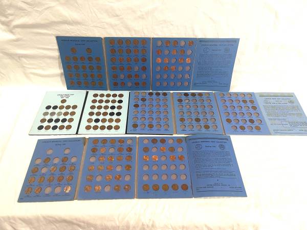 Big collection collectible old pennies with cases 1