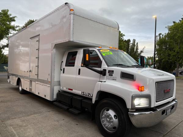 2006 GMC KODIAK C6500 CREW DIESEL 164K.MI.22FT.BOX+LIFT TRUCK**SALE*** - $38,900 (PORTLAND OREGON)63498523060865122