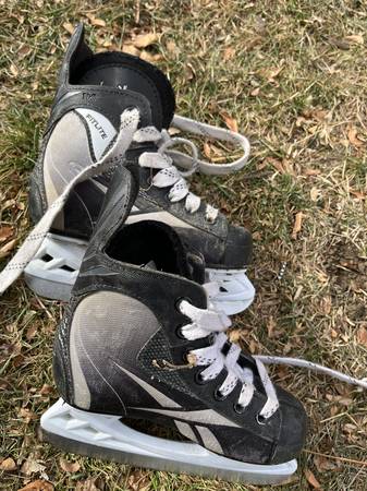 Reebok skates 1