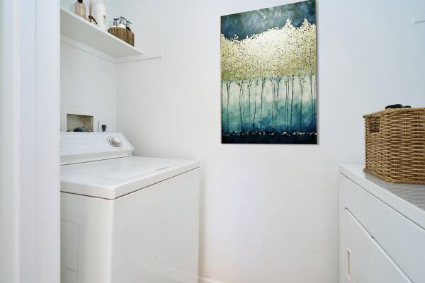 $3,489 / 3br - 1309ft2 - Townhome Premium de 3 Dormitorios en Comunidad Cerrada - Listo para Mudarse (18005 W. Anne's Circle, Los Angeles, CA)63869888385281123
