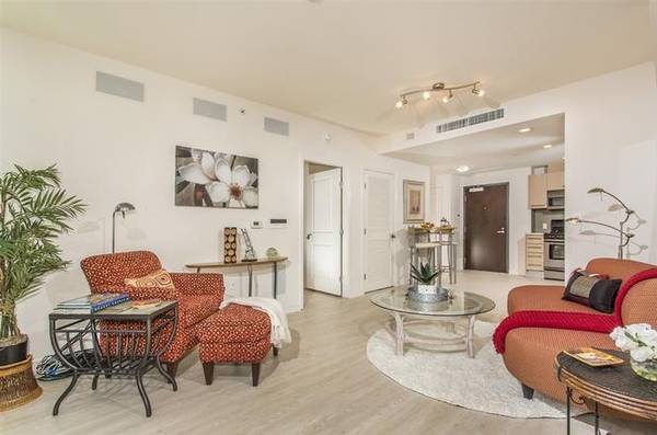 $1,800 / 1br - 619ft2 - Nice 1 Bed 1 Bath unit available (San Diego)63865933260673122