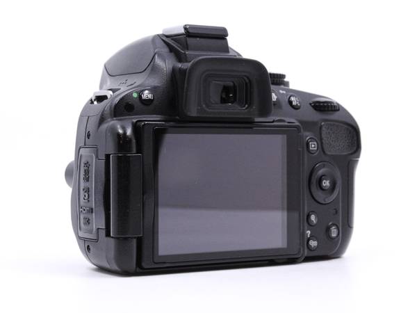 Nikon D5100 Camera - photo/video - by owner - electronics