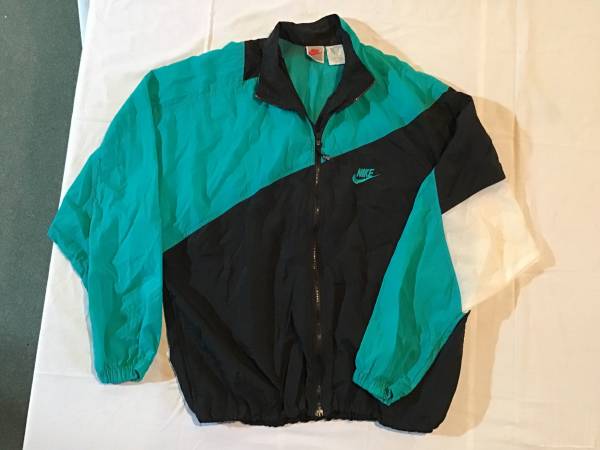 Nike athletic jacket mens L, excellent 1