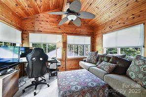 $595,000 / 3br - 2535ft2 - 209 Camellia Way (Hendersonville)64029208036099122