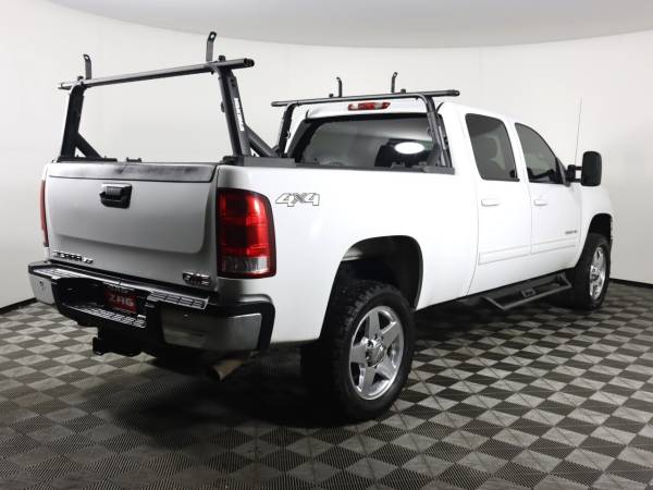 2013 GMC Sierra 2500HD SLT - $24,995 (_GMC_ _Sierra 2500HD_ _Truck_)63498664811651124