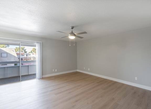 $1,715 / 3br - 1194ft2 - Spacious 1,2 & 3 BRs | Pet-Friendly |Call for Specials! (14230 North 19th Avenue, Phoenix, AZ)64024988544129123