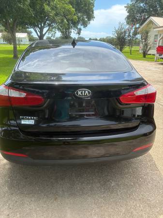 2016 Kia forte lx - $4,200 (Opelousas)63435396272515122