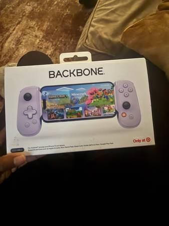 BACKBONE GAMING CONTROLLER NEW 1