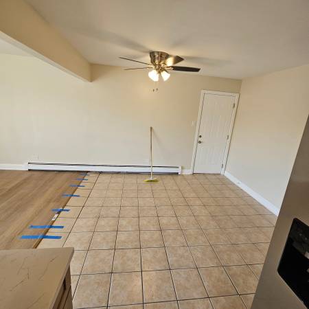 $1,700 / 2br - 1000ft2 - 2bed 1bath balcony unfurnished utilities included64041645575810124