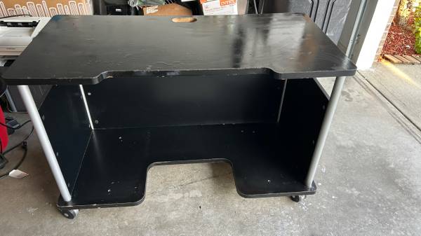 Computer Table 1