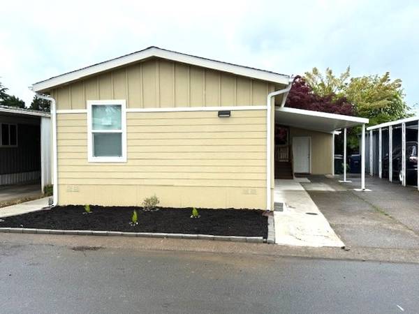 $154,999 / 2br - 960ft2 - Lakewood Vista Sp. #37 (Eugene)63977277566338121