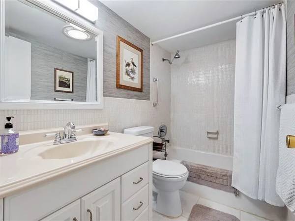 $89 / 2br - 1038ft2 - Waterfront (Daytona Beach)63791549745921123