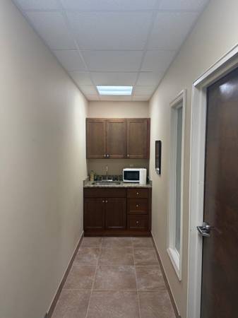 $475 / 400ft2 - Oakhurst Newly Renovated Office For RENT (Oakhurst)63612016659457124