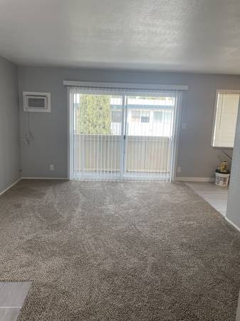 2 bed 1 bath 1