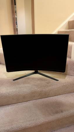 Monitor Samsung de 32” Odyssey Neo G8 (240 Hz, Mini-LED) - $650 (Columbia)63471076558465120
