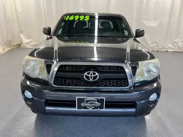 2011 Toyota Tacoma V6 4x4 - Photo 2