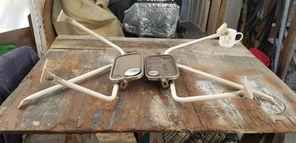 Fomoco Ford OME Outside Mirrors 1