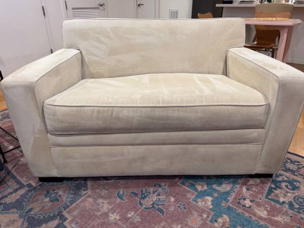Twin Pull-Out Sleeper Sofa 1