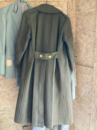 5+ pieces of military clothing vintage.   $100 for everything must take all! 1