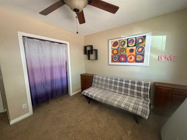 $500 Spacious furnished private room with full bathroom included (Ventura, CA)63800280315267121