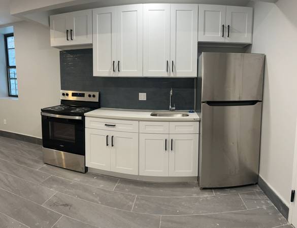 $3,600 / 3br - Ground Floor Modern 3 Bedroom For Hasa (Grand Concourse - South Bronx)63684745700353120