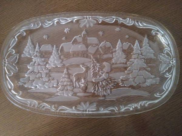 2 Crystal Christmas Serving Platter with German Winter Village Scene 1