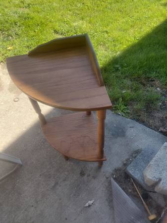 Corner table 1