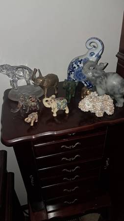 Elephants lot 1