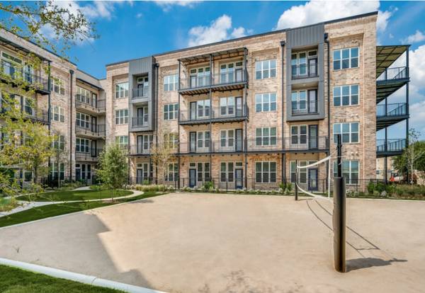 $1,475 / 1br - A New Upscale Apt in Grapevine**Washer/Dryer Inc!** (Grapevine/Flower Mound)63936221578754122
