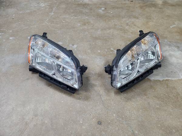 Chevrolet Trax headlights 2013-2016 1
