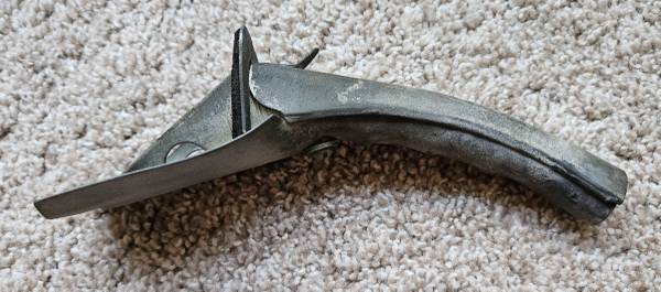 Oil Can Pour Spout Self Piercing Metal Can Opener Pouring Tool 1