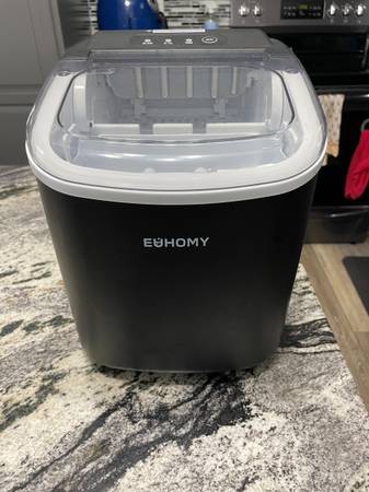 Countertop Ice Maker 1
