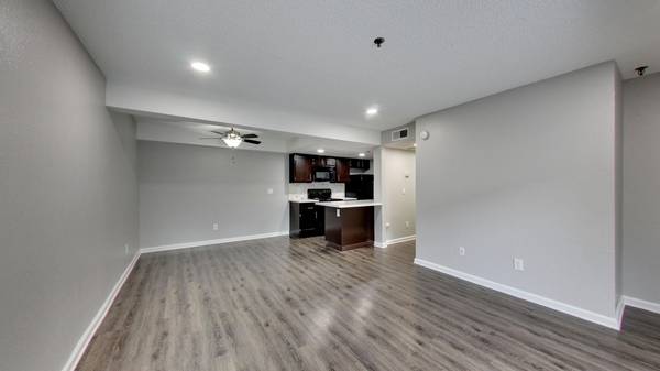 $2,685 / 2br - 885ft2 - On-Site Laundry, PRIVATE BALCONIES/PATIOS, CABLE/SATELLITE AVAILABLE (san leandro)63797037713793124