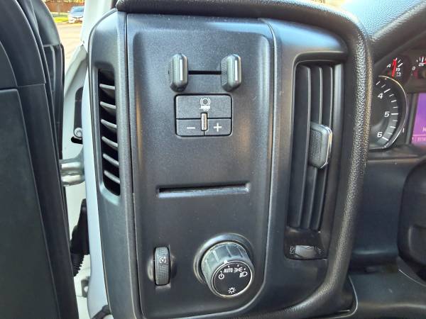 2015 Chevrolet Silverado 1500 LS - Photo 13