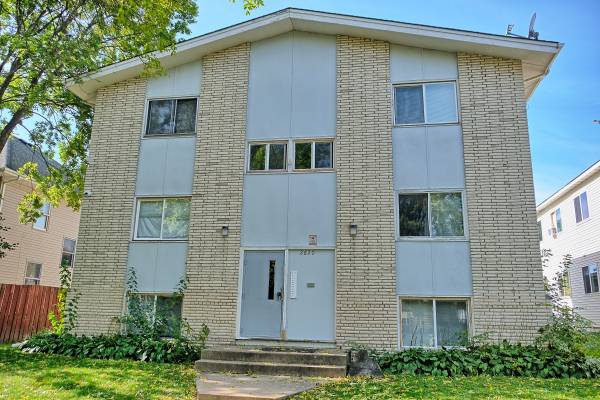 $800 / 300ft2 - Studio Available 26th and Cedar (East Phillips)63990230100866120
