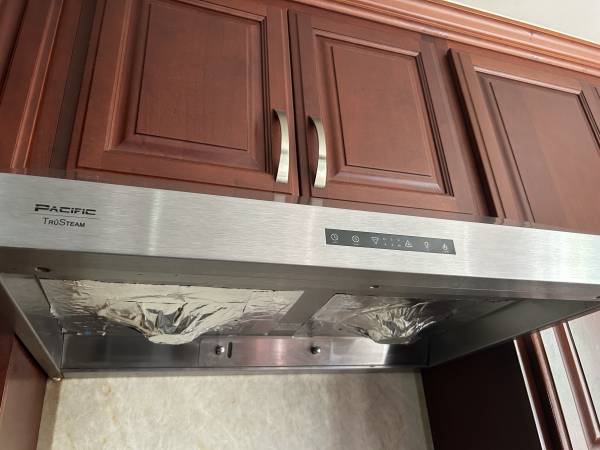Truesteam over the range hood - 30" - Best Offer - It will be yours! 1