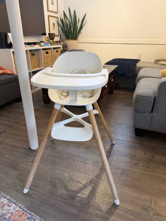 lalo high chair 1