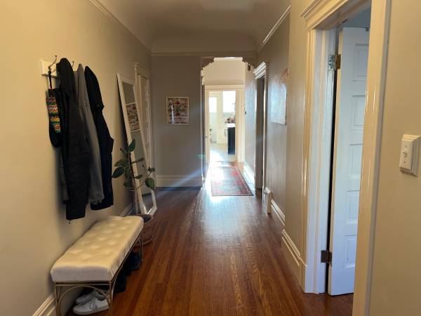 $2,250 / 2br - Furnished Room for Sublet in Beautiful 2br Duboce Triangle House (castro / upper market)63824143977985124