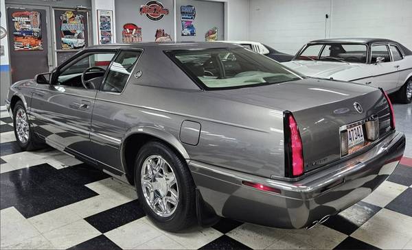 Cadillac Eldorado ESC 1999 con 43000 millas - $13900 (hopedale ma)63615851664513122