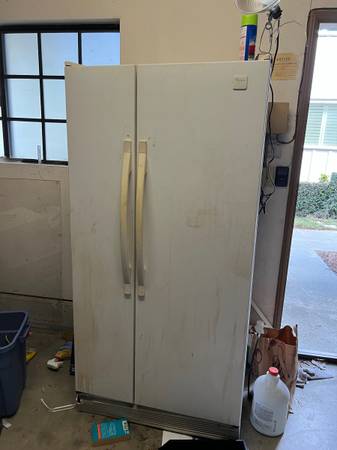 Free Non-Working 20 Cubic Foot Double Door Refrigerator Free Free Free 1
