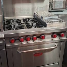 Used ommercial 36” Gas Range w/ 6 Burners Standard Oven Brand New — $1,895 in ft myers / SW florida