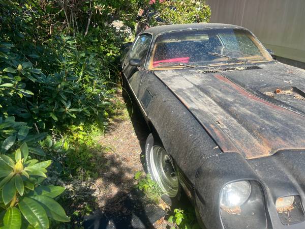 1978 Chevy Z28 transmisión 4 velocidades - $3.700 (Federal way)63617955656833123